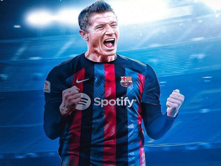 Tin nóng chuyển nhượng trưa 10/7: Barca tăng giá hỏi mua Lewandowski 50 triệu euro