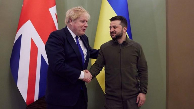 Tổng thống Zelensky đã đưa ra tuyên bố như trên và nói thêm rằng tin tức về việc ông Johnson rời khỏi chức vụ Thủ tướng Anh đã làm "tất cả người dân Ukraine cảm thấy vô cùng thất vọng".