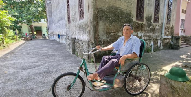 Ông Hoàng Ngọc Thủy (80 tuổi) đã sống, điều trị tại làng phong trên 55 năm