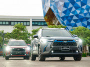 Tin tức ô tô - Giá xe Toyota Corolla Cross niêm yết và lăn bánh tháng 7/2022