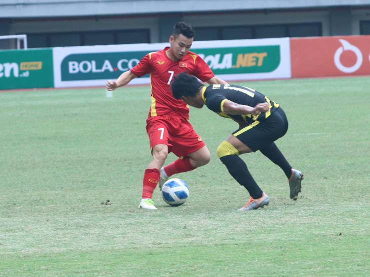Trực tiếp bóng đá U19 Việt Nam - U19 Malaysia: Bất ngờ thủng lưới (U19 Đông Nam Á)