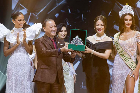 Cận cảnh vương miện đính 54 viên ngọc trai, giá 3 tỷ đồng của “Hoa hậu các dân tộc Việt Nam”