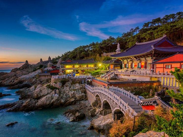 Du lịch - Khám phá ngôi chùa cổ kính nhất bên bờ biển ở Busan, Hàn Quốc