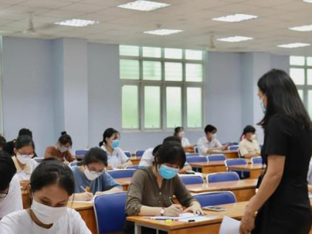 Các trường đại học phía Nam công bố điểm chuẩn