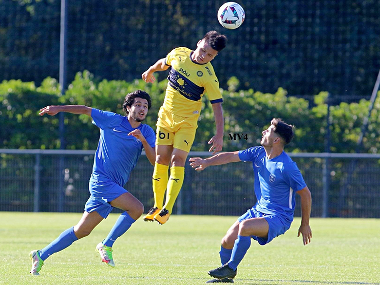 Kết quả bóng đá Pau FC - Angouleme: Niềm vui cho Quang Hải, điên rồ 3 thẻ đỏ