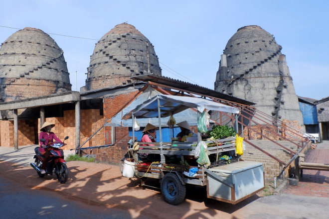 “Vương quốc gạch gốm” Mang Thít - 8