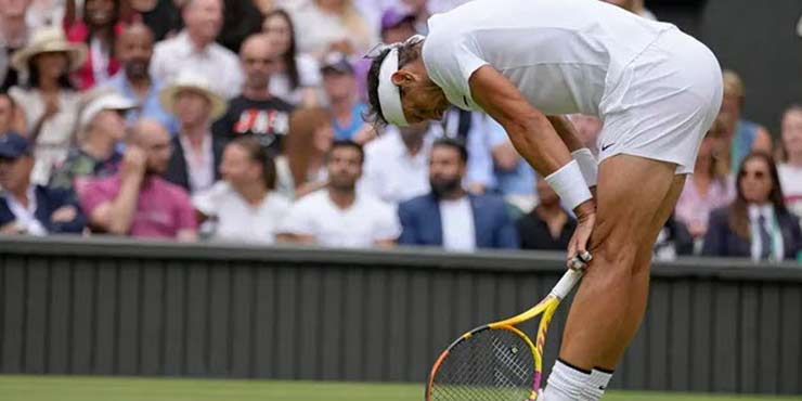Djokovic phải rời Wimbledon vì chấn thương khiến Djokovic có danh hiệu Grand Slam thứ 21