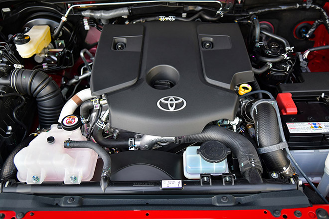 Giá xe Toyota Fortuner niêm yết và lăn bánh tháng 7/2022 - 12