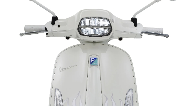 Vespa Sprint Justin Bieber