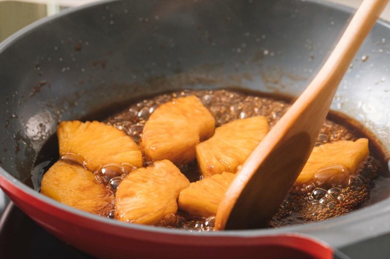 Cách làm gà sốt chua ngọt kiểu Quảng Đông, ăn là ghiền - 1