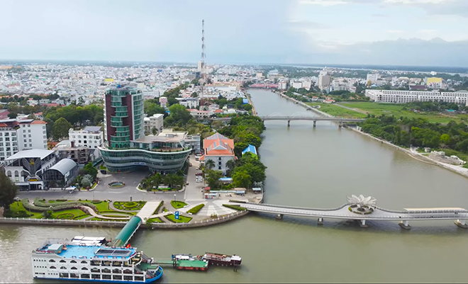 Miền Tây sẽ có thành phố sân bay hơn 10,000 ha tại Cần Thơ góp phần thúc đẩy xuất khấu các sản phẩm nông nghiệp ĐBSCL. Ảnh: Duy Quang