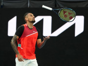 Thể thao - &quot;Trai hư&quot; tennis Kyrgios được chuyên gia ca ngợi thú vị nhất thế giới