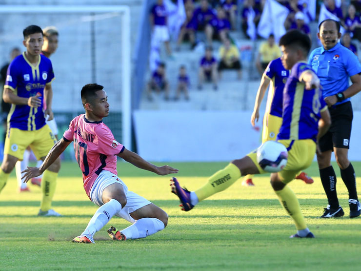 Video bóng đá Hà Tĩnh - Hà Nội: 3 bàn ngoạn mục, đòi lại ngôi đầu (V-League)