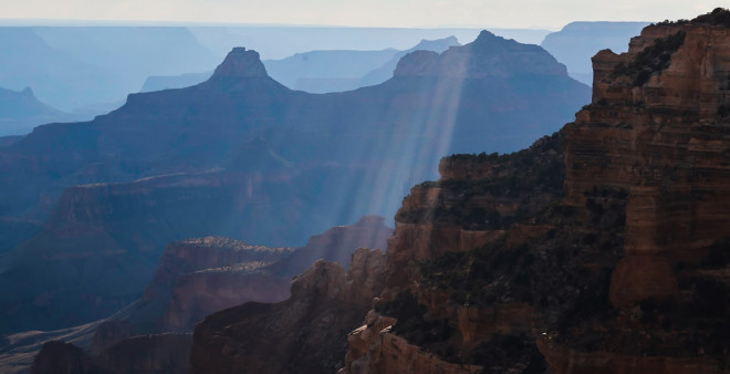 Chinh phục đại vực Grand Canyon, ngắm khoảnh khắc đất trời giao thoa tuyệt diệu - 4