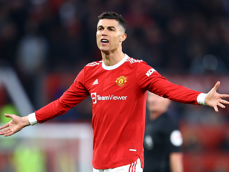 MU cho phép Ronaldo ra đi với điều kiện kỳ lạ, khiến CR7 cảm thấy bất ngờ