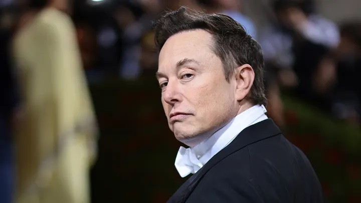 Tỷ phú Elon Musk bác bỏ thông tin cho rằng ông ngoại tình với vợ bạn thân, khiến gia đình bạn "tan cửa nát nhà". Ảnh minh họa: Vogue