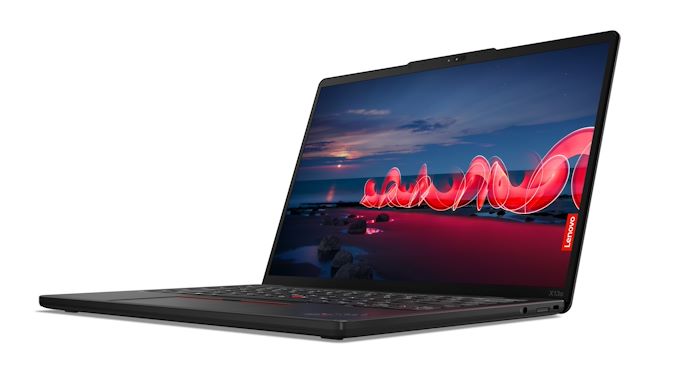 Lenovo ThinkPad X13s có thiết kế siêu mỏng - nhẹ.