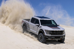 Ford F-150 Raptor R trình làng, trang bị động cơ siêu nạp