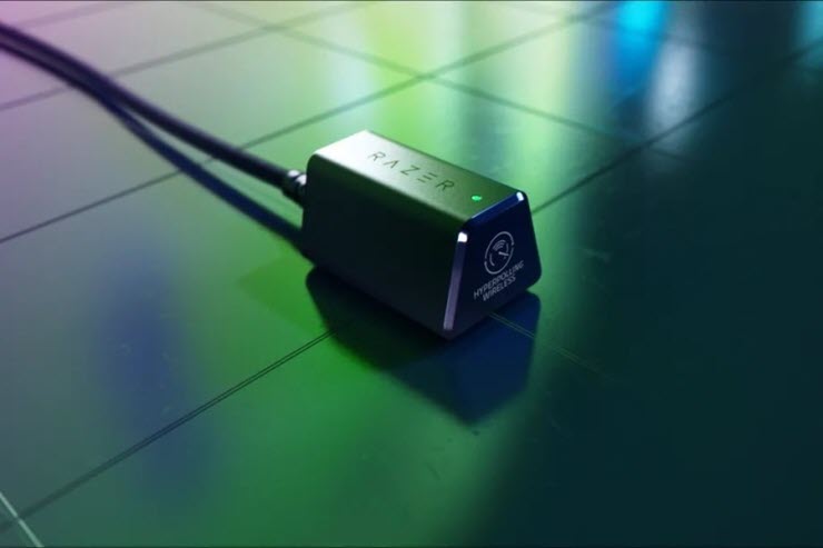Dongle USB không dây HyperPolling Wireless Dongle có chỉ số Polling rate lên tới 4000 Hz.