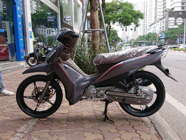 Giá Yamaha Jupiter Finn mới đầu tháng Cô hồn, chênh cao 6 triệu đồng - 7