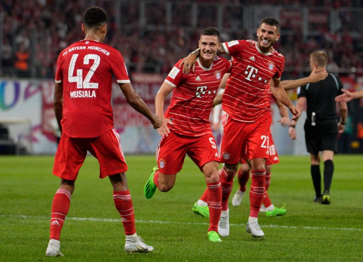 Bayern Munich giành&nbsp;siêu cúp Đức sau trận cầu 8 bàn