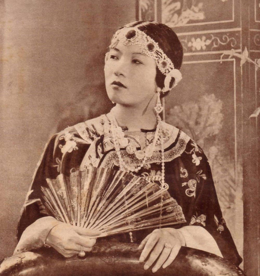 Hoàng Thị Thế trong phim Bức thư (1931).