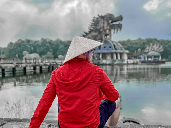 Tìm đến công viên bỏ hoang nổi tiếng ở Huế xuất hiện trong MV nước ngoài - 20