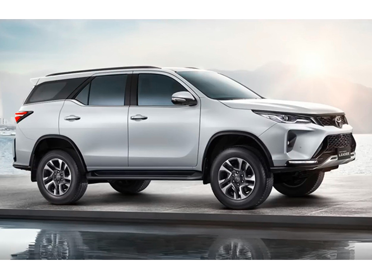 Toyota Fortuner phiên bản nâng cấp ra mắt thị trường Đông Nam Á