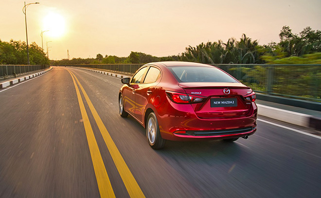 Giá xe Mazda2 lăn bánh tháng 8/2022, ưu đãi tương đương 50% LPTB - 12