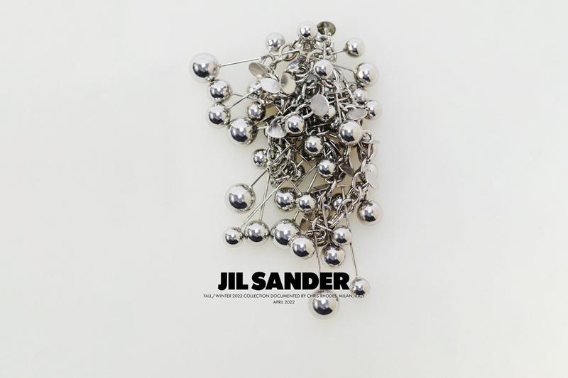 Jil Sander hấp dẫn và kỳ lạ trong chiến dịch mới nhất - 11