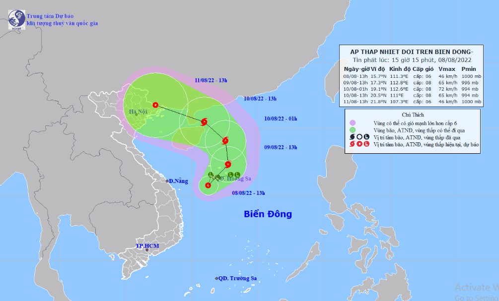 Vị trí và hướng di chuyển tiếp theo của áp thấp nhiệt đới trên Biển Đông. (Ảnh: Trung tâm Dự báo KTTVQG)