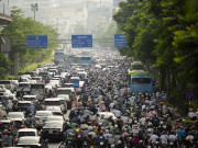 Tin tức trong ngày - Hà Nội: Sau 3 ngày tổ chức phân làn, đường Nguyễn Trãi vẫn tắc dài trong ngày đầu tuần 