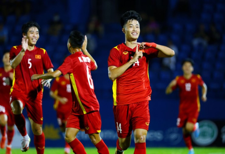 U19 Việt Nam hướng đến trận gặp U19 Thái Lan. Ảnh: VFF