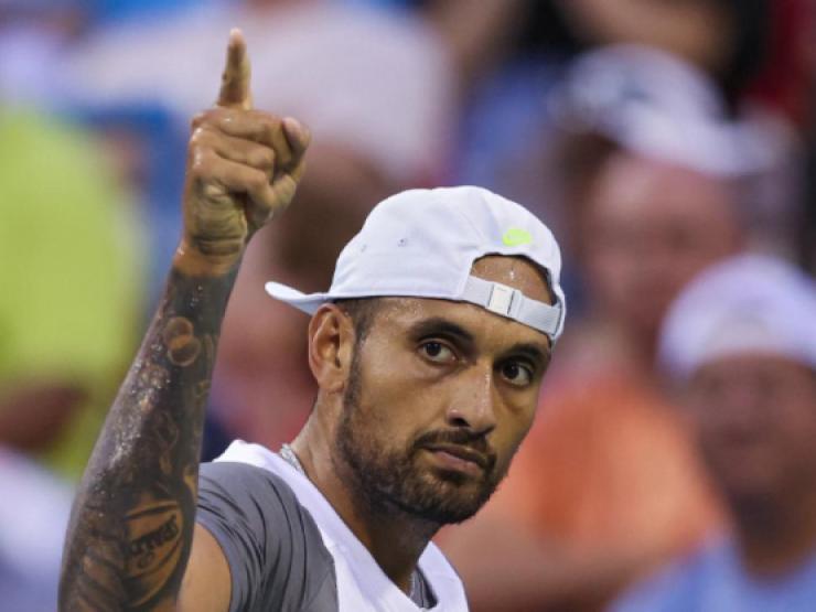 Kyrgios nói lý do thi đấu ”lột xác”, Alcaraz ngả mũ trước ”BIG 3”