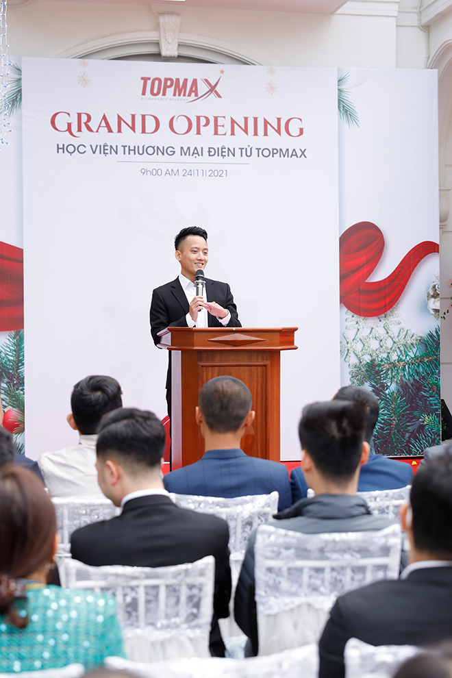 CEO Hoàng Mạnh cường chia sẻ về ý tưởng xây dựng Học viện TMĐT Topmax.
