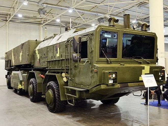 Ukraine từ lâu đã phát triển mẫu tên lửa đạn đạo tầm ngắn khai hỏa từ xe phóng di động.