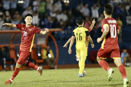 Trực tiếp bóng đá chung kết U19 Việt Nam - U19 Malaysia: Chiến thắng loạt luân lưu cân não (Hết giờ)