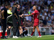 Bóng đá - Ngã ngửa Liverpool như &quot;bệnh viện&quot;, Man City mừng rỡ đua vô địch