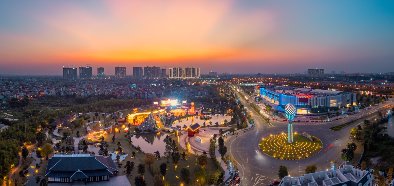 Khung cảnh hoàng hôn tại khu đô thị Vinhomes Smart City