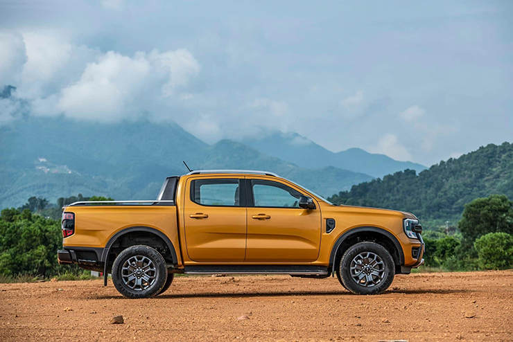 Ford Việt Nam công bố giá bán dòng xe Ranger thế hệ mới từ 659 triệu đồng - 3