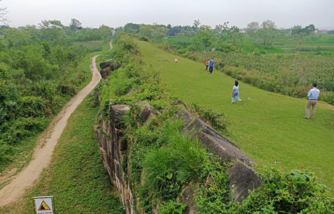 Ngỡ ngàng trước khung cảnh thanh bình ở di sản Thành nhà Hồ - 5