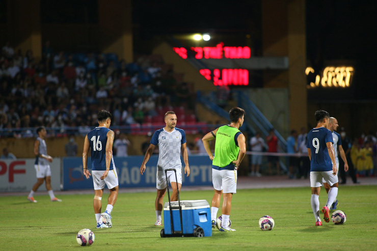 Trực tiếp bóng đá Hà Nội - HAGL: Nỗ lực bất thành (Vòng 12 V-League) (Hết giờ) - 15