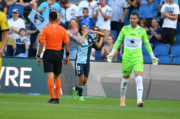 Trực tiếp bóng đá Le Havre - Pau FC: Cú lốp bóng táo bạo (Vòng 3 Ligue 2) (Hết giờ) - 3