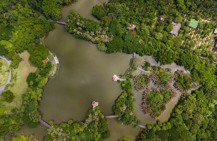 Khám phá vẻ đẹp của Bang Kachao: Bang Kachao là một hòn đảo nhân tạo được mệnh danh là “lá phổi xanh” của Bangkok và được tạp chí Time bình chọn là “ốc đảo đô thị” tốt nhất Châu Á. 
