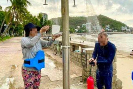 TP Vũng Tàu cấm dùng xà bông, dầu gội khi tắm tại các trụ nước ngọt công cộng