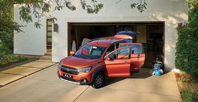 Giá xe Suzuki XL7 lăn bánh tháng 8/2022, tặng phiếu nhiên liệu 300L - 3