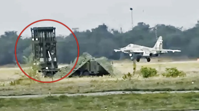 Hệ thống tên lửa phòng không S-350 Vityaz lần đầu lộ diện trong cuộc xung đột ở Ukraine.
