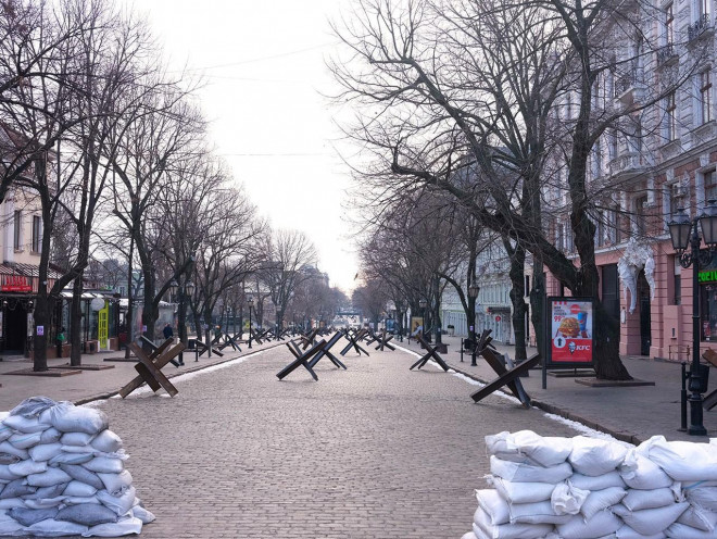 Ukraine tự tin cho biết không một tàu hải quân nào của Nga đủ sức tiếp cận bờ biển mà không bị tiêu diệt, họ nhắc lại việc ngay khi chưa nhận tên lửa Harpoon thì tên lửa nội địa Neptune đã đủ sức đánh chìm soái hạm Moskva của Hạm đội Biển Đen.