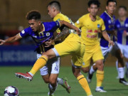 Bóng đá - Hà Nội FC có cần trọng tài giúp sức để dẫn đầu V-League?