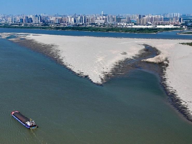 TQ: Mực nước sông Dương Tử thấp kỷ lục trong gần 160 năm